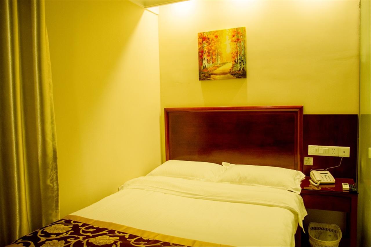 Hotel Shell Taiyuan South Station New South-East Bus Station Esterno foto